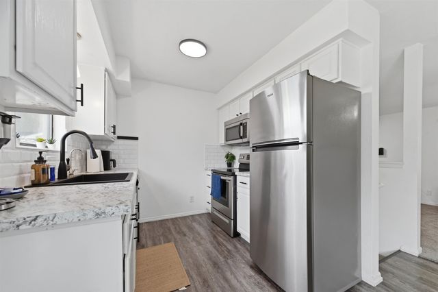 908 S Dalton Dr., Wichita, KS 67207
