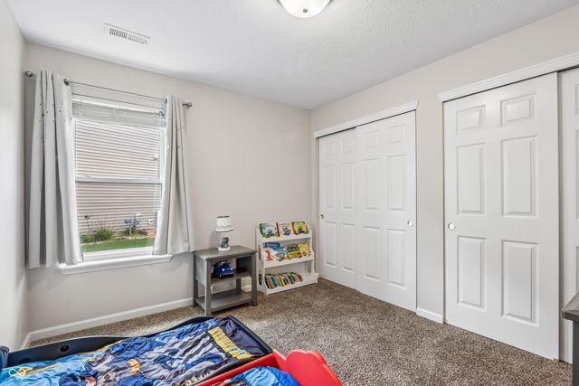 6104 Franklin Villas Way, Indianapolis, IN 46237