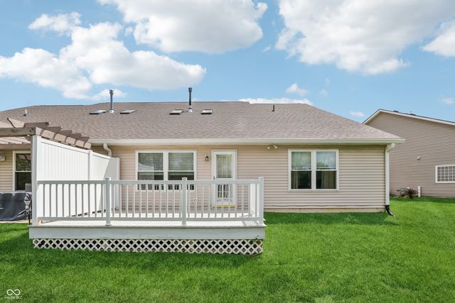6104 Franklin Villas Way, Indianapolis, IN 46237