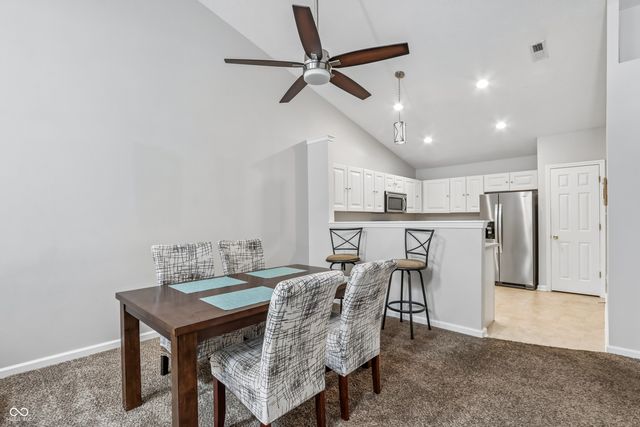 6104 Franklin Villas Way, Indianapolis, IN 46237