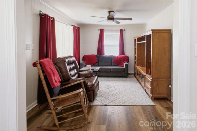 76 Ken Smith Lane, Taylorsville, NC 28681