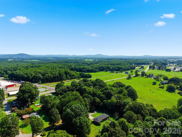 76 Ken Smith Lane, Taylorsville, NC 28681