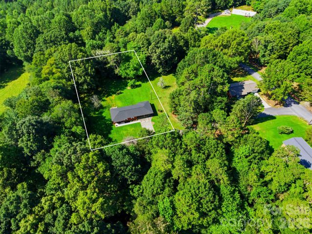 76 Ken Smith Lane, Taylorsville, NC 28681