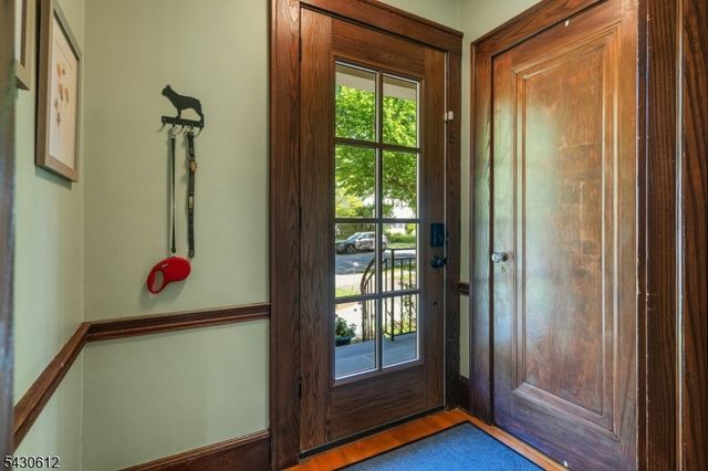 65 Hawthorne Ave, Glen Ridge Boro Twp., NJ 07028