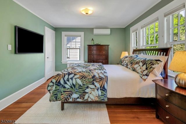 65 Hawthorne Ave, Glen Ridge Boro Twp., NJ 07028