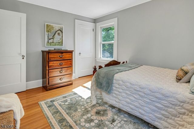 65 Hawthorne Ave, Glen Ridge Boro Twp., NJ 07028