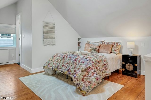 65 Hawthorne Ave, Glen Ridge Boro Twp., NJ 07028
