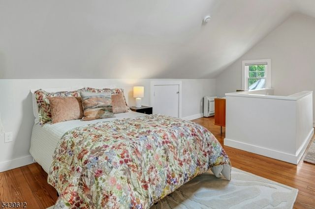 65 Hawthorne Ave, Glen Ridge Boro Twp., NJ 07028