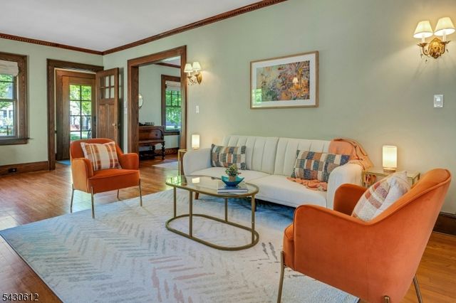 65 Hawthorne Ave, Glen Ridge Boro Twp., NJ 07028