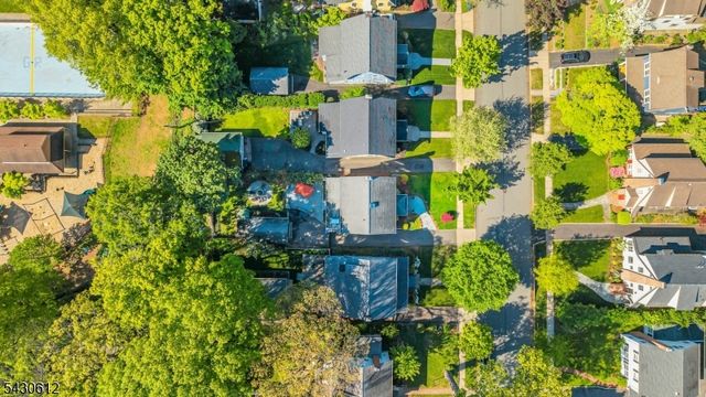 65 Hawthorne Ave, Glen Ridge Boro Twp., NJ 07028
