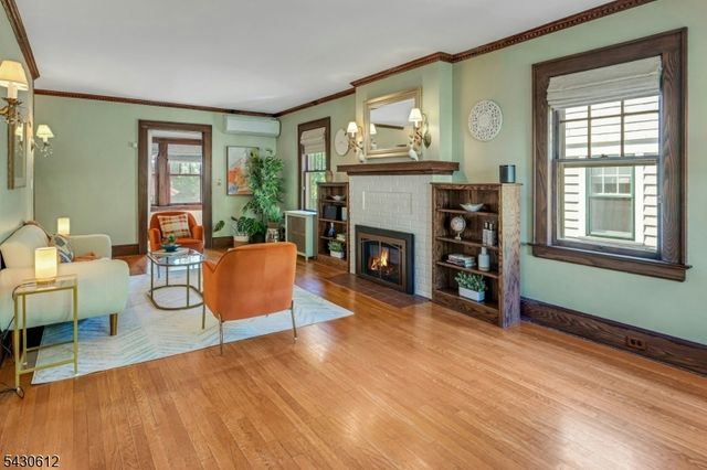 65 Hawthorne Ave, Glen Ridge Boro Twp., NJ 07028