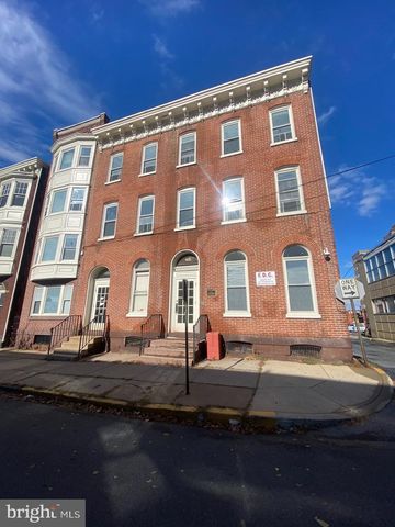 417 WALNUT ST, Reading, PA 19601