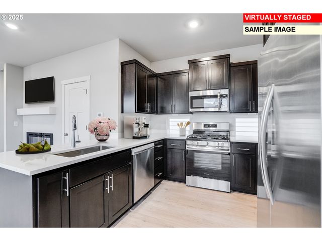 7231 Se Deline St, Hillsboro, OR 97123