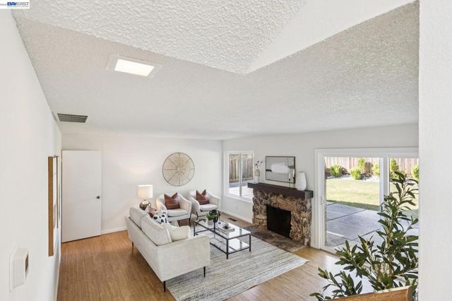12228 Toluca Dr, San Ramon, CA 94583