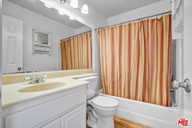 645 Chestnut Avenue 316, Long Beach, CA 90802