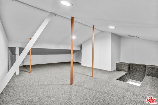 645 Chestnut Avenue 316, Long Beach, CA 90802