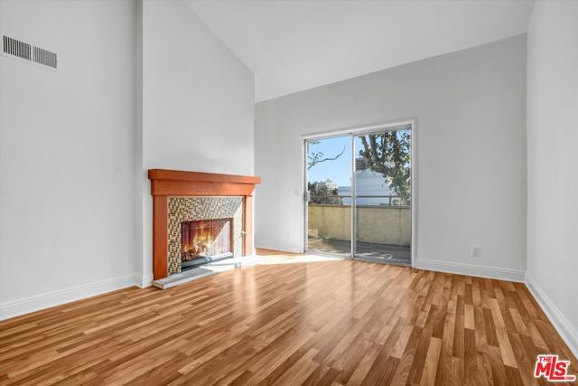 645 Chestnut Avenue 316, Long Beach, CA 90802