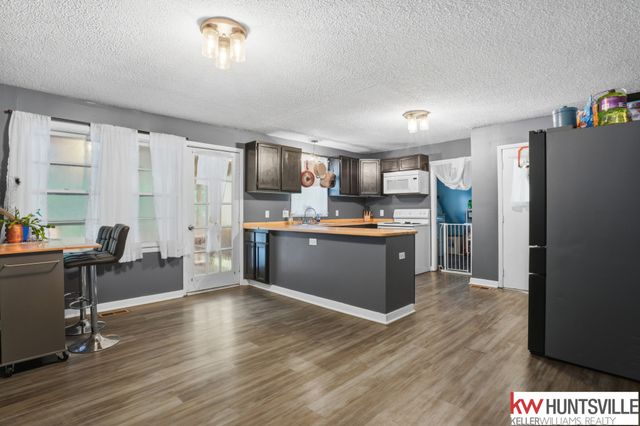 39 Eastwood Dr, Fayetteville, TN 37334