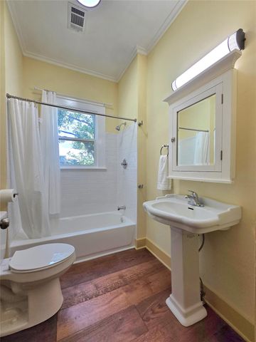 429 N Main ST, Rockdale, TX 76567