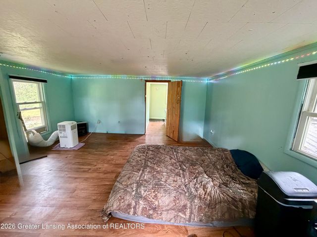 5447 Woods Road, Bellevue, MI 49021