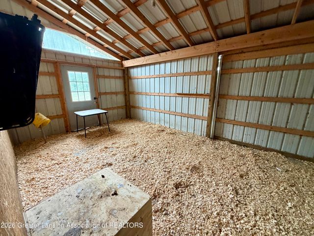 5447 Woods Road, Bellevue, MI 49021