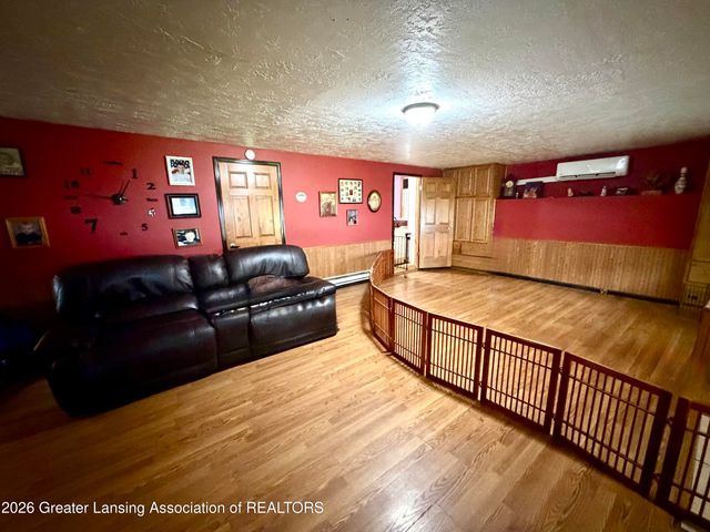 5447 Woods Road, Bellevue, MI 49021