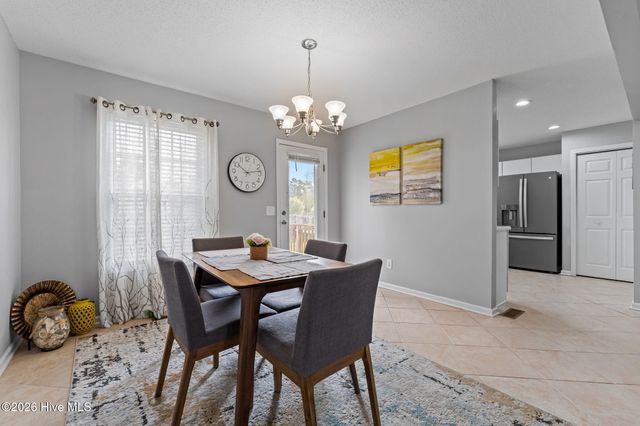 355 Woodgreen Drive, Aberdeen, NC 28315