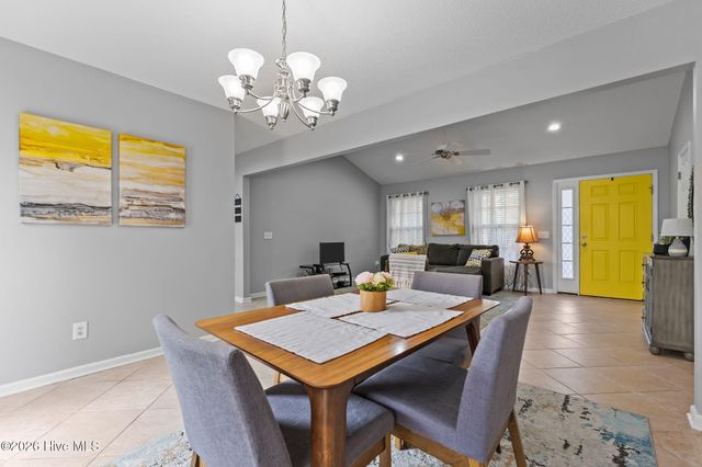 355 Woodgreen Drive, Aberdeen, NC 28315