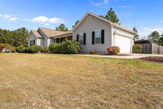355 Woodgreen Drive, Aberdeen, NC 28315