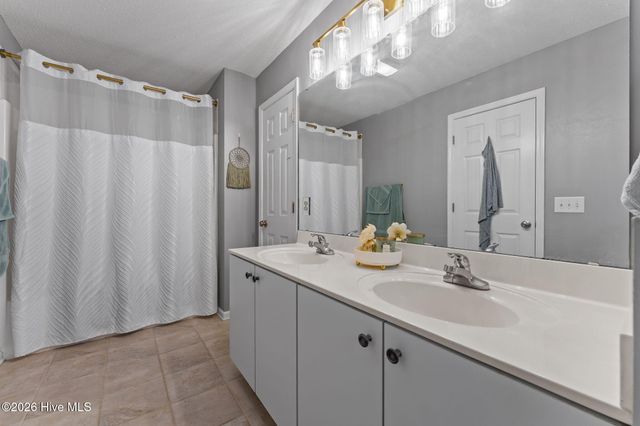 355 Woodgreen Drive, Aberdeen, NC 28315