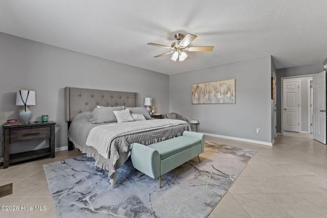 355 Woodgreen Drive, Aberdeen, NC 28315