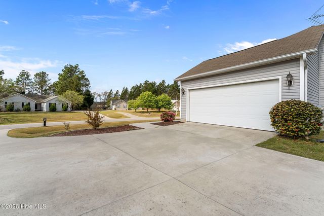 355 Woodgreen Drive, Aberdeen, NC 28315