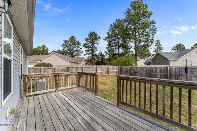 355 Woodgreen Drive, Aberdeen, NC 28315