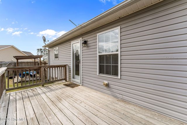 355 Woodgreen Drive, Aberdeen, NC 28315