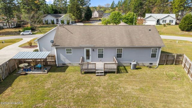 355 Woodgreen Drive, Aberdeen, NC 28315