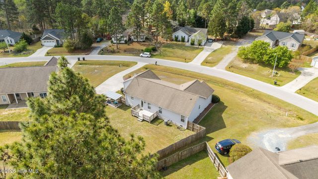 355 Woodgreen Drive, Aberdeen, NC 28315