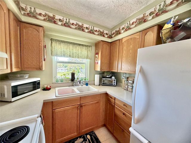 4000 3RD STREET N 302, St Petersburg, FL 33703