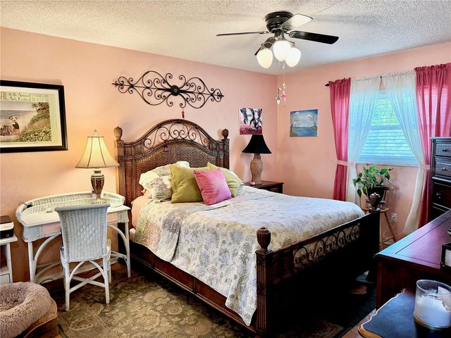 4000 3RD STREET N 302, St Petersburg, FL 33703