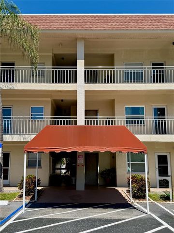 4000 3RD STREET N 302, St Petersburg, FL 33703