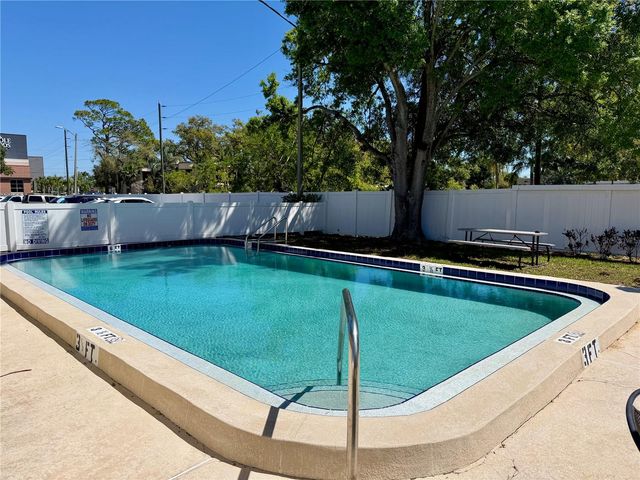 4000 3RD STREET N 302, St Petersburg, FL 33703