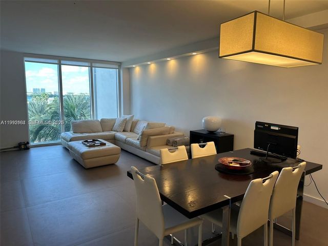 10275 Collins Ave 523, Bal Harbour, FL 33154