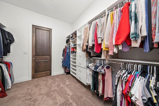 2503 Justen Farm Lane, Ringwood, IL 60072