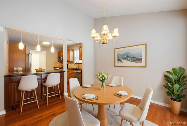 671 Woodhaven Drive, Commerce Twp, MI 48390