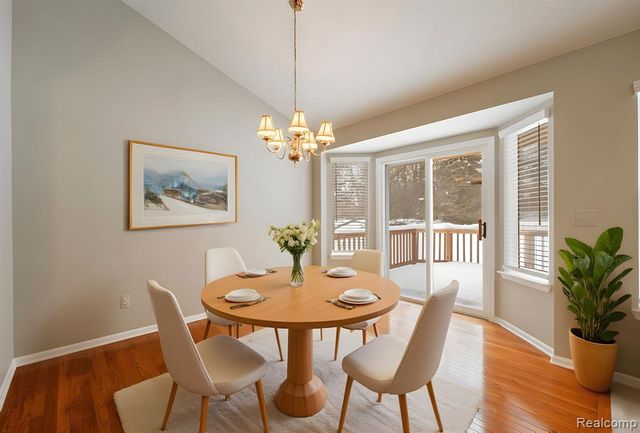 671 Woodhaven Drive, Commerce Twp, MI 48390