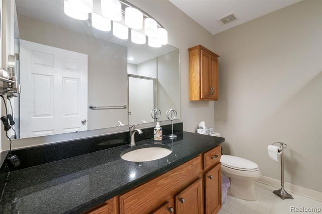 671 Woodhaven Drive, Commerce Twp, MI 48390