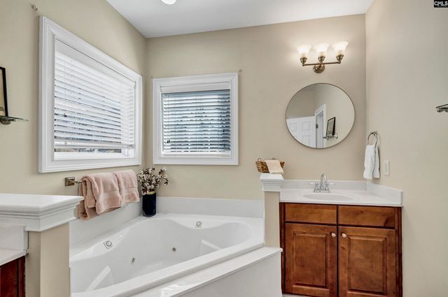 229 Dutchman Shores Circle, Chapin, SC 29036