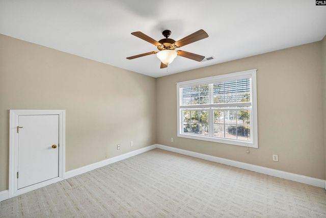 229 Dutchman Shores Circle, Chapin, SC 29036