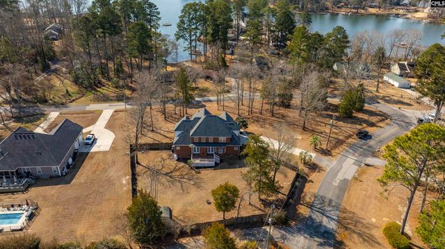 229 Dutchman Shores Circle, Chapin, SC 29036