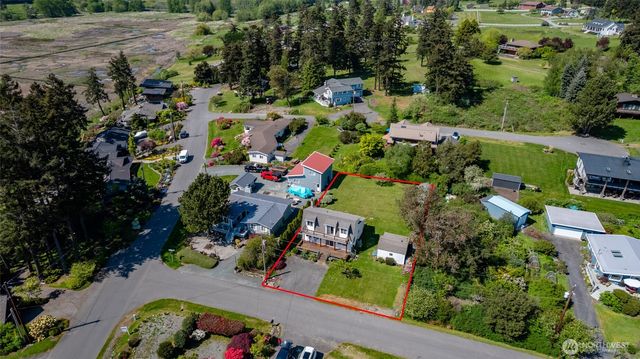 977 Moonraker Drive, Freeland, WA 98249