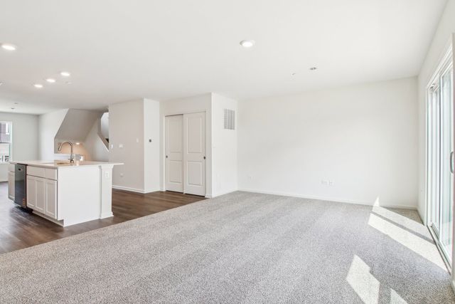 6361 Ulster Drive, Tinley Park, IL 60477